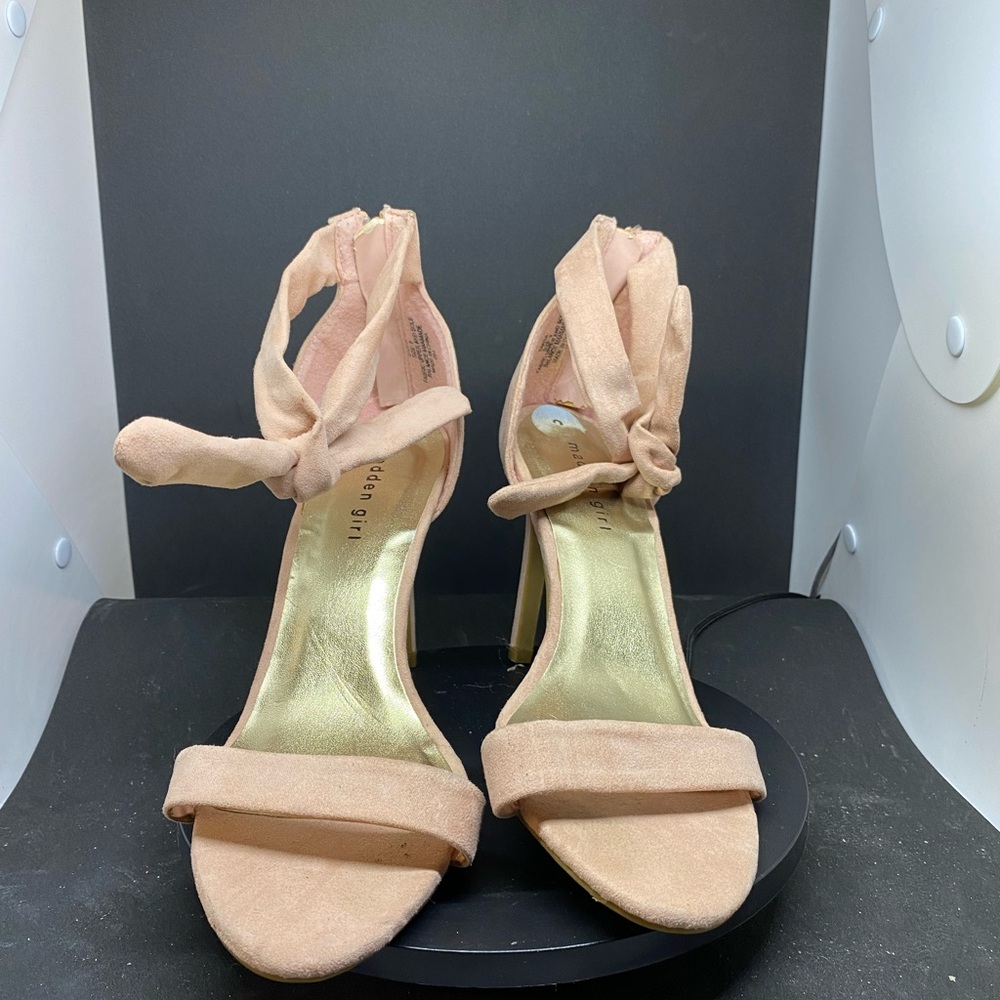 Elegant Pink Madden Girl Women's Heels EUC Size 9